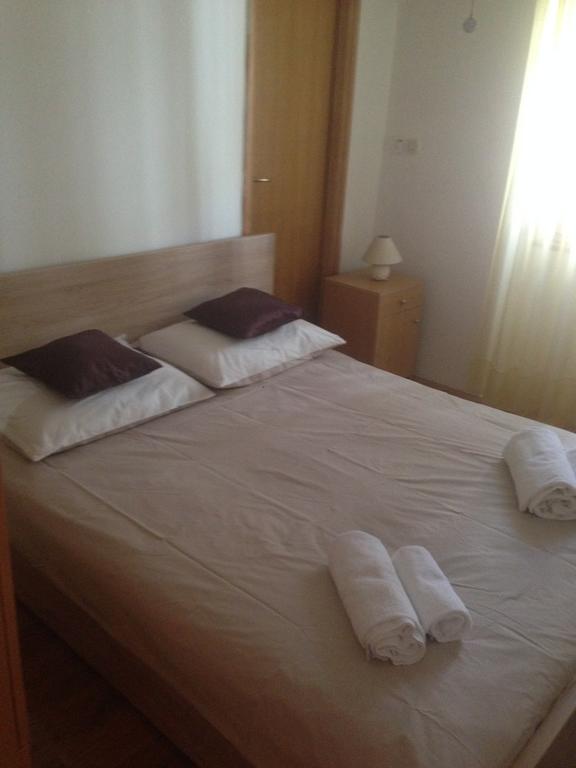 Apartman Roko Tribalj Exteriér fotografie